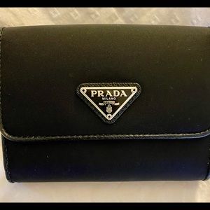 Prada saffiano compact wallet